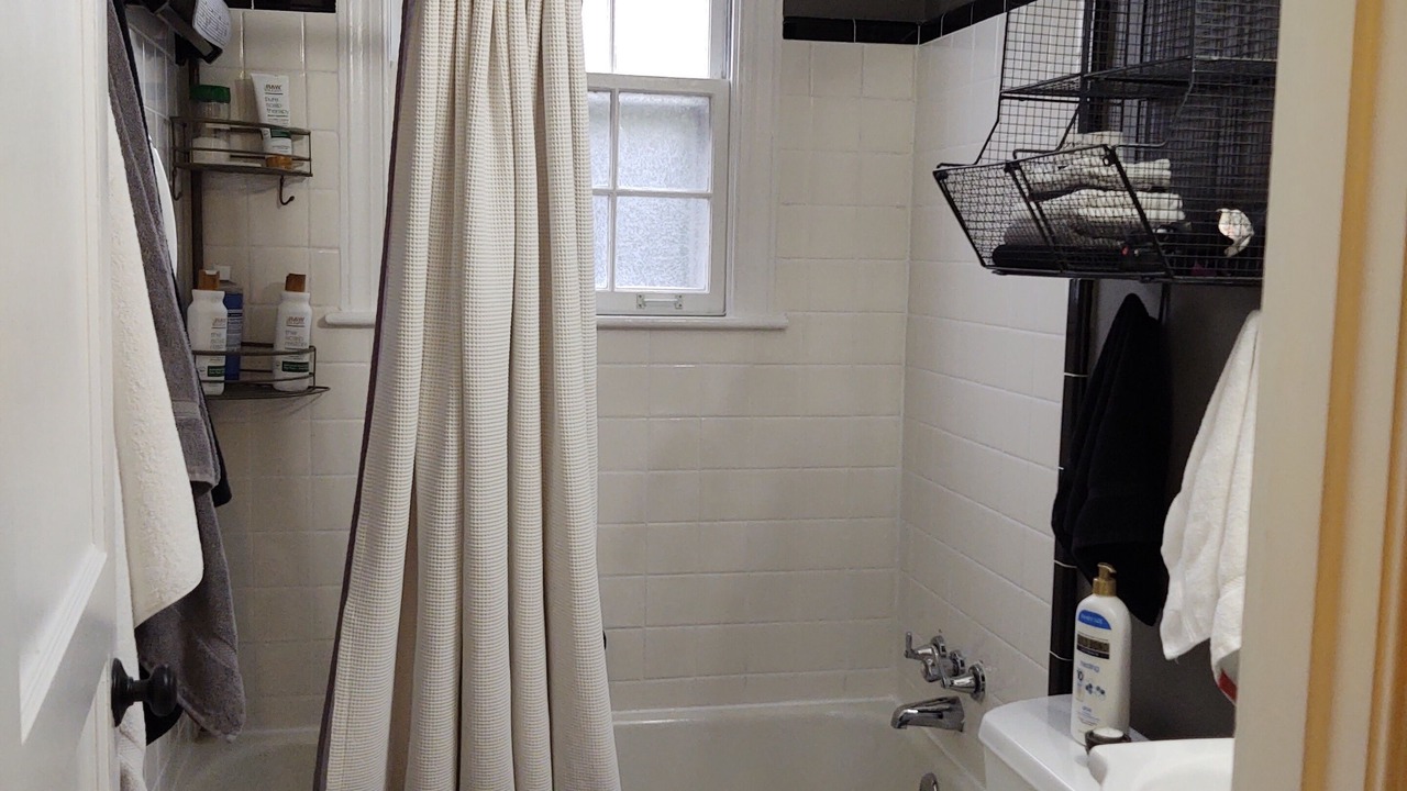 Photo of Bathroom in Belmont - Hillsboro