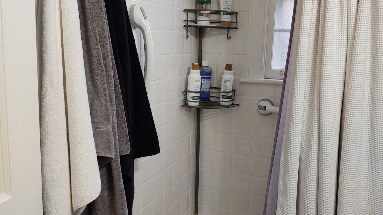 Photo of Bathroom in Belmont - Hillsboro