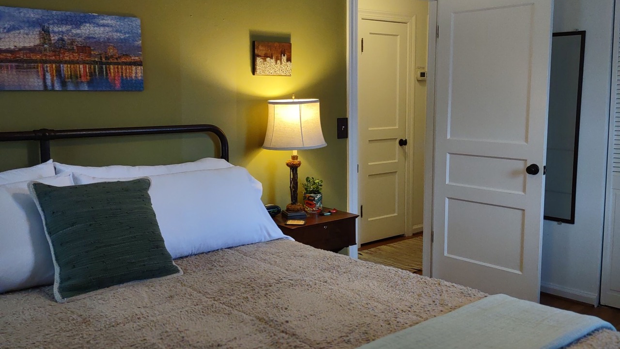Photo of Bedroom in Belmont - Hillsboro