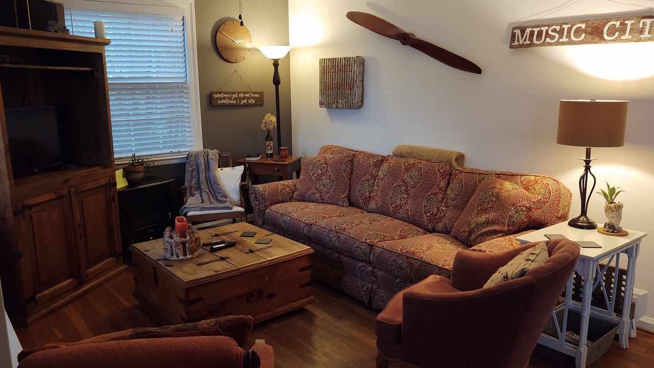 Photo of Livingroom in Belmont - Hillsboro