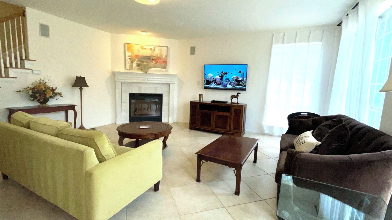 Photo of Livingroom in Riverplace