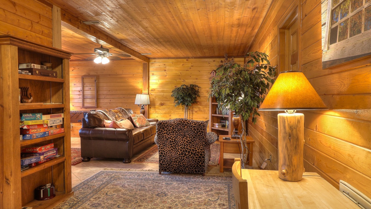 Photo of Bedroom in Gatlinburg