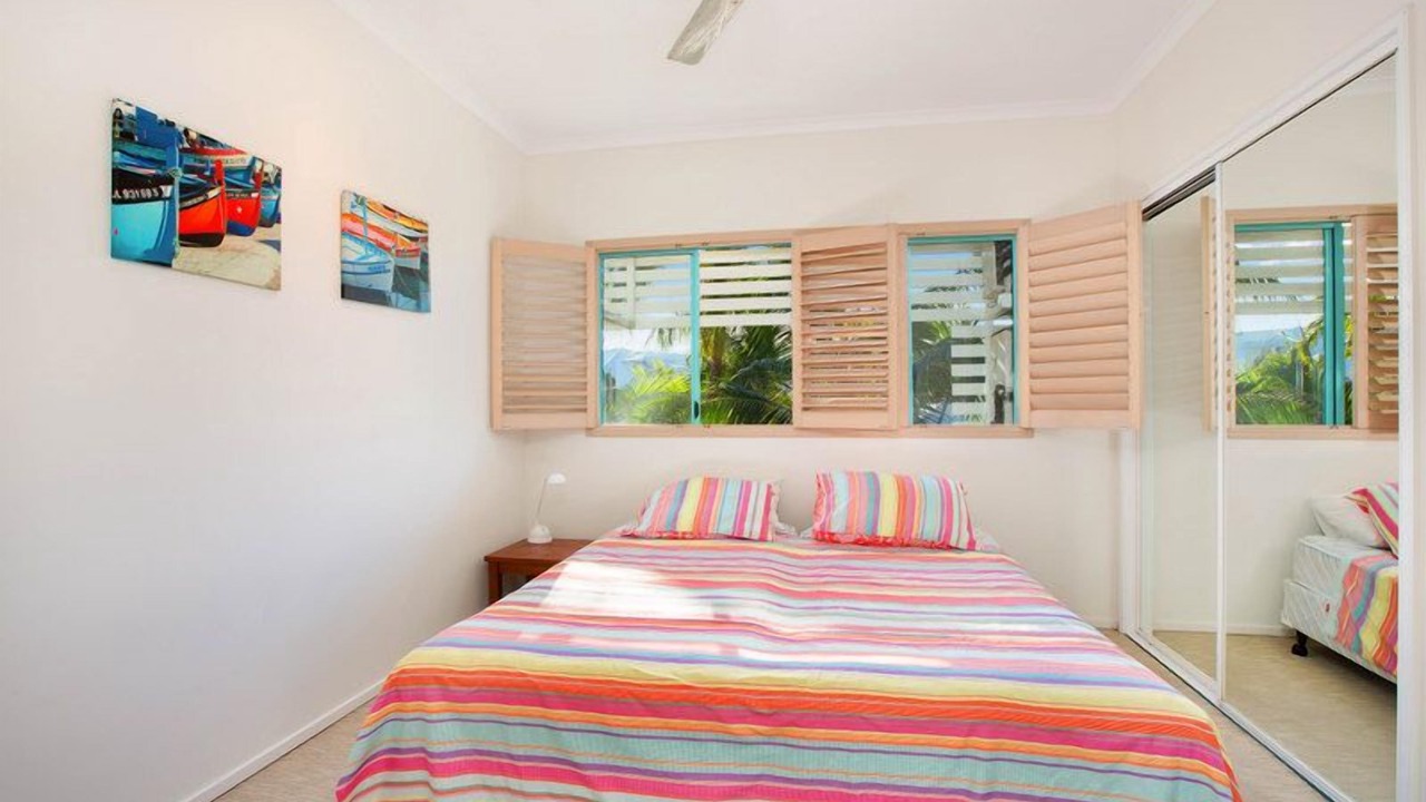 Photo of Others in Trinity Beach