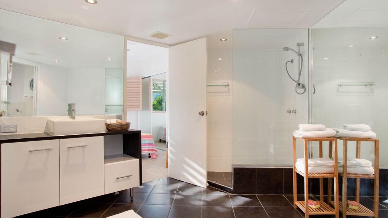 Photo of Others in Trinity Beach