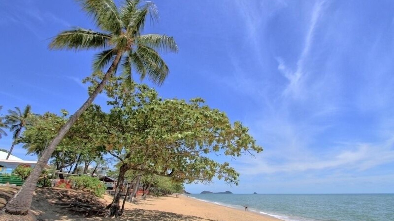 Photo of Others in Trinity Beach