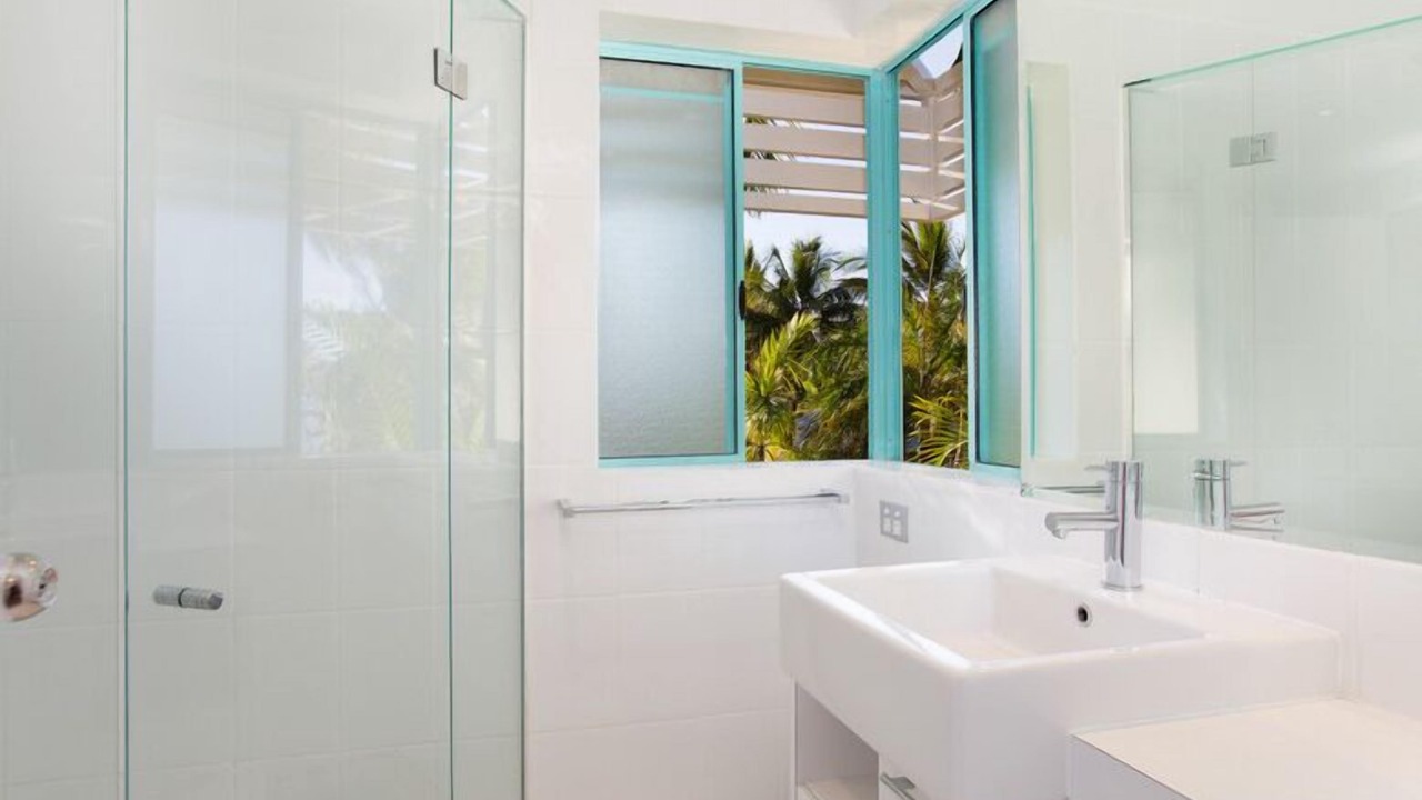 Photo of Others in Trinity Beach