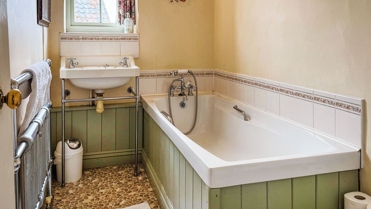 Photo of Bathroom in Stiffkey