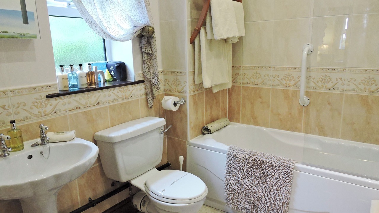 Photo of Bathroom in Levisham