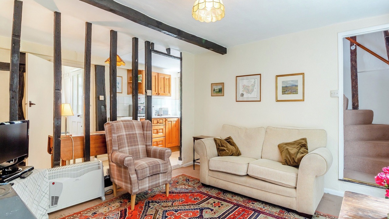 Photo of Bedroom in Eye