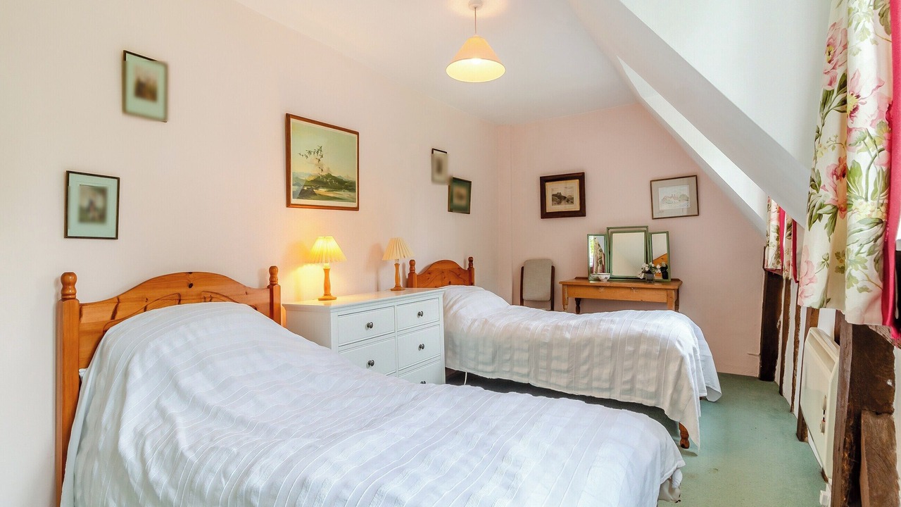 Photo of Others in Eye