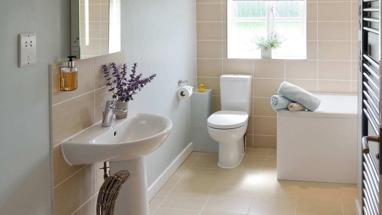 Photo of Bathroom in Irstead