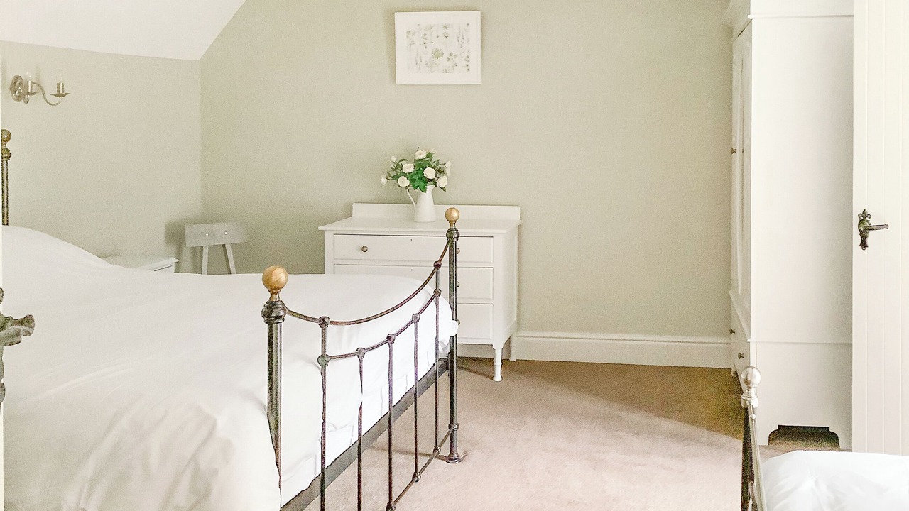 Photo of Others in Hundall