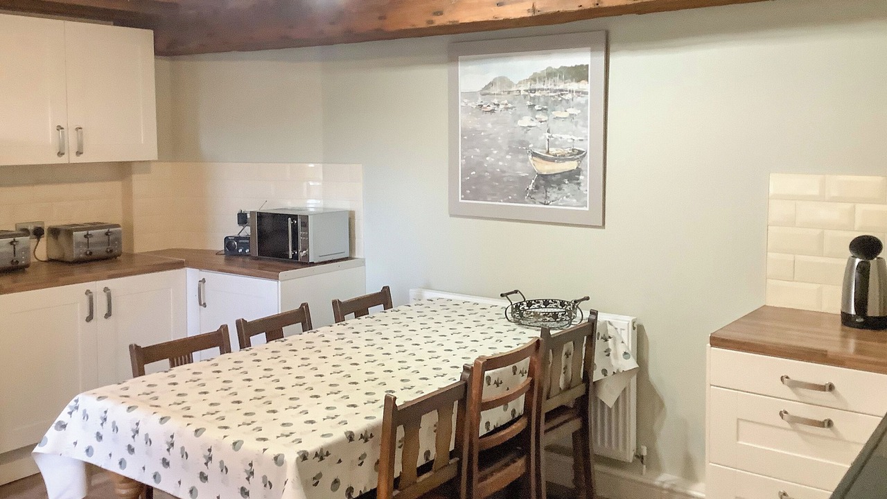 Photo of Others in Hundall