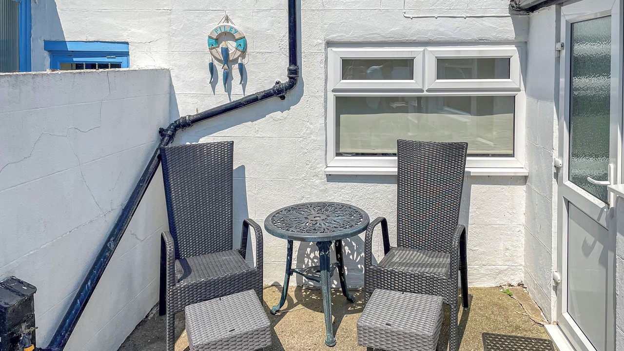 Photo of Others in Muston