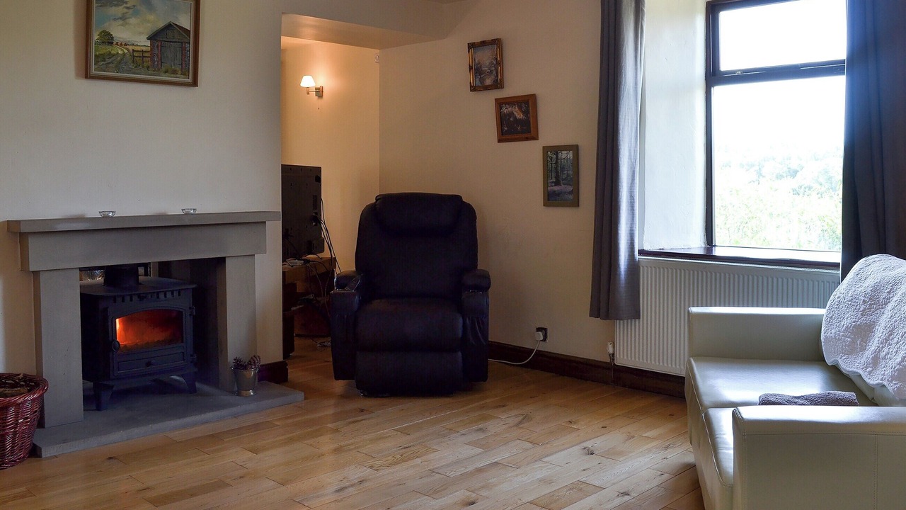 Photo of Bedroom in Buxworth