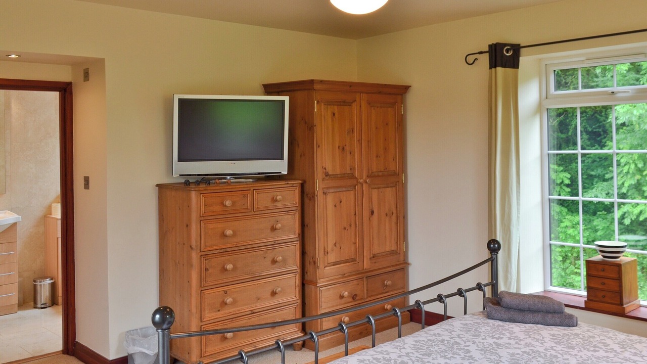 Photo of Others in Buxworth