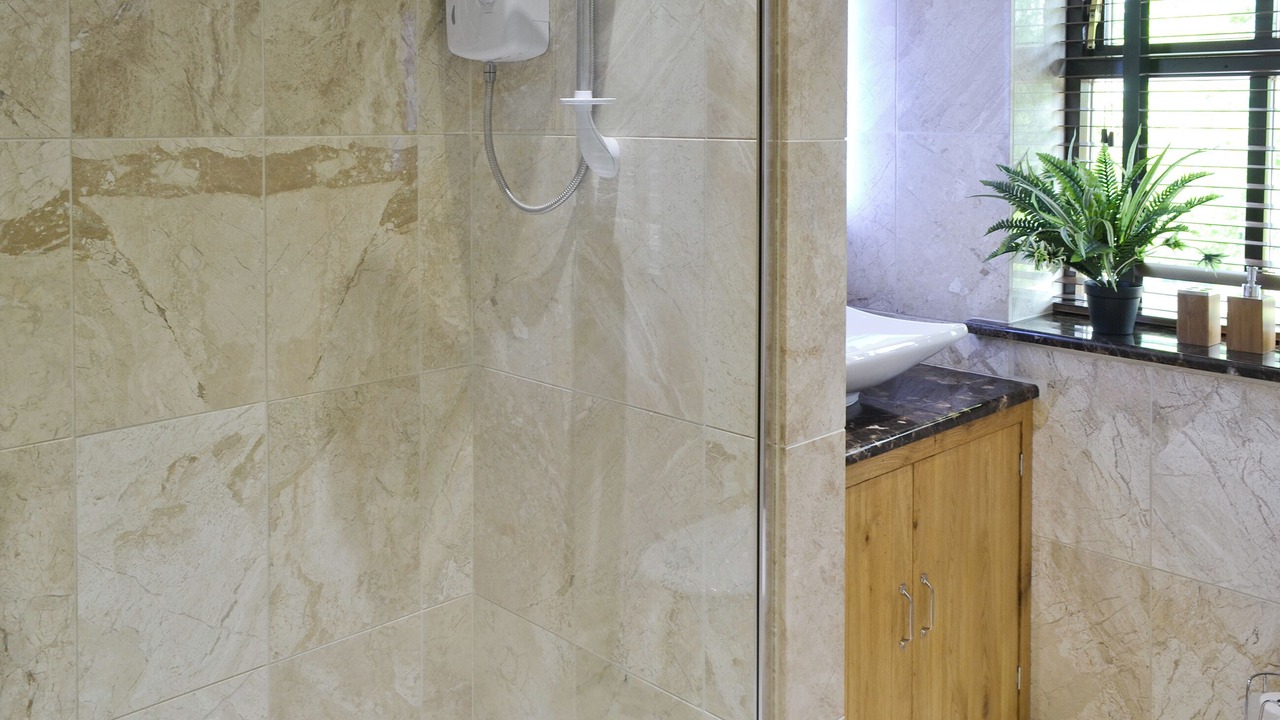 Photo of Bedroom in Llandwrog