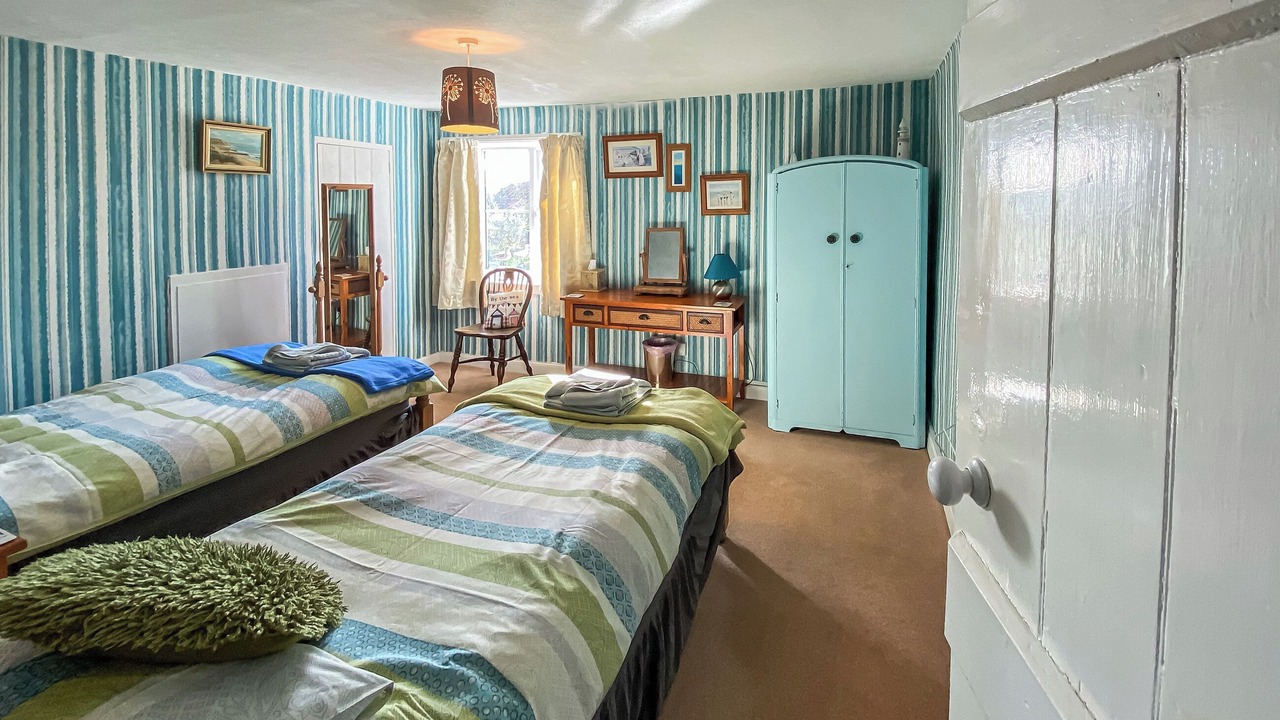 Photo of Others in Bacton