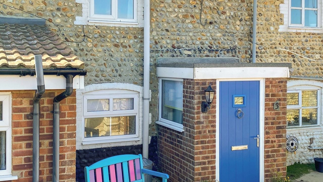 Photo of Others in Bacton