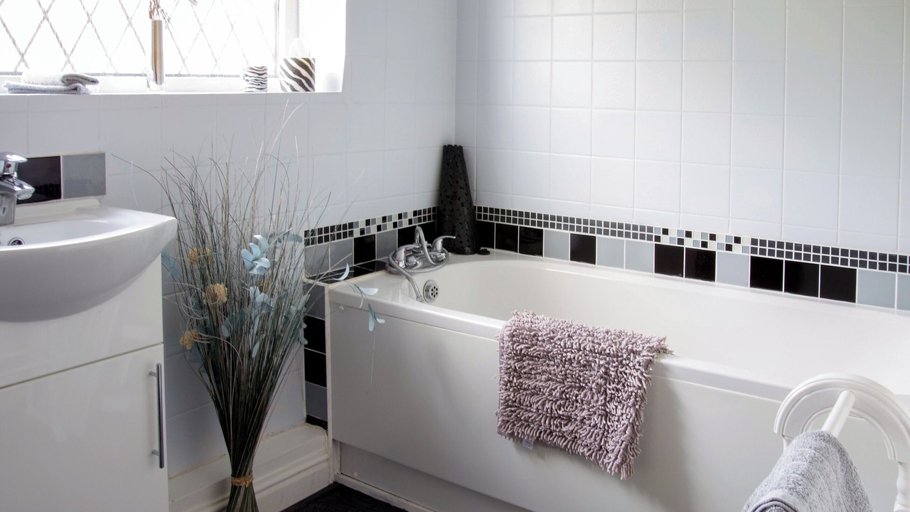 Photo of Bathroom in Skegness