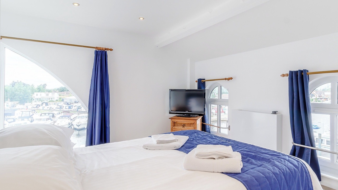 Photo of Others in Hoveton