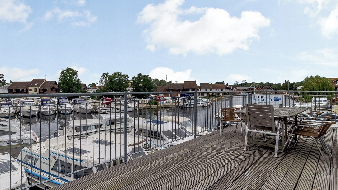 Photo of Others in Hoveton