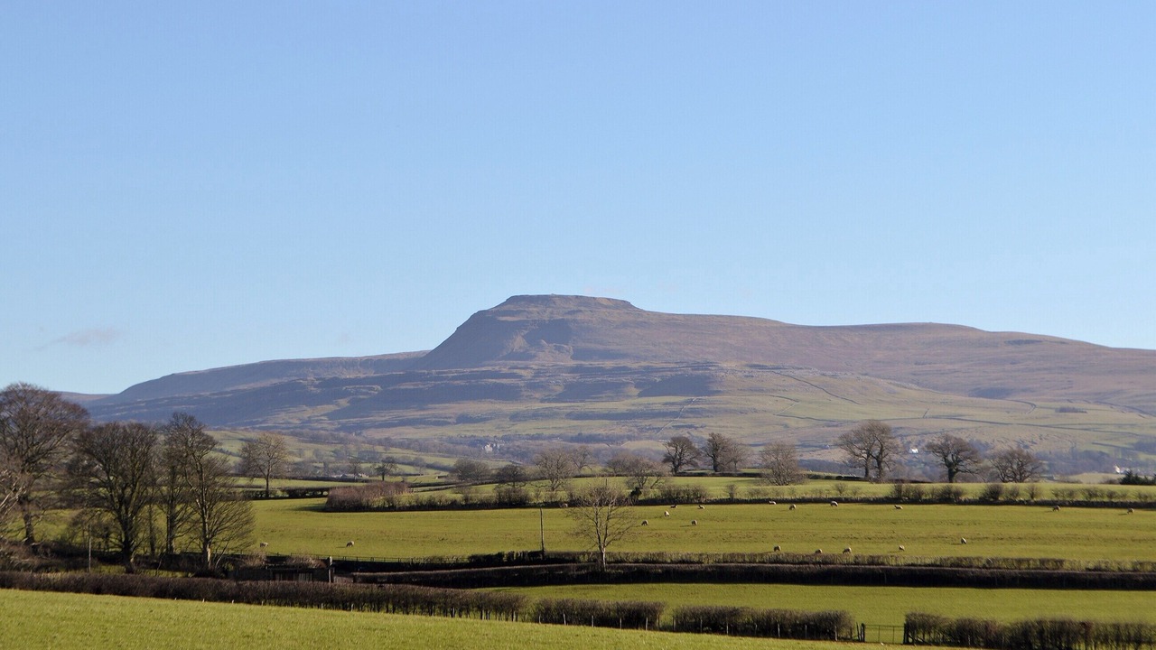 Photo of Others in Fourstones Near Bentham
