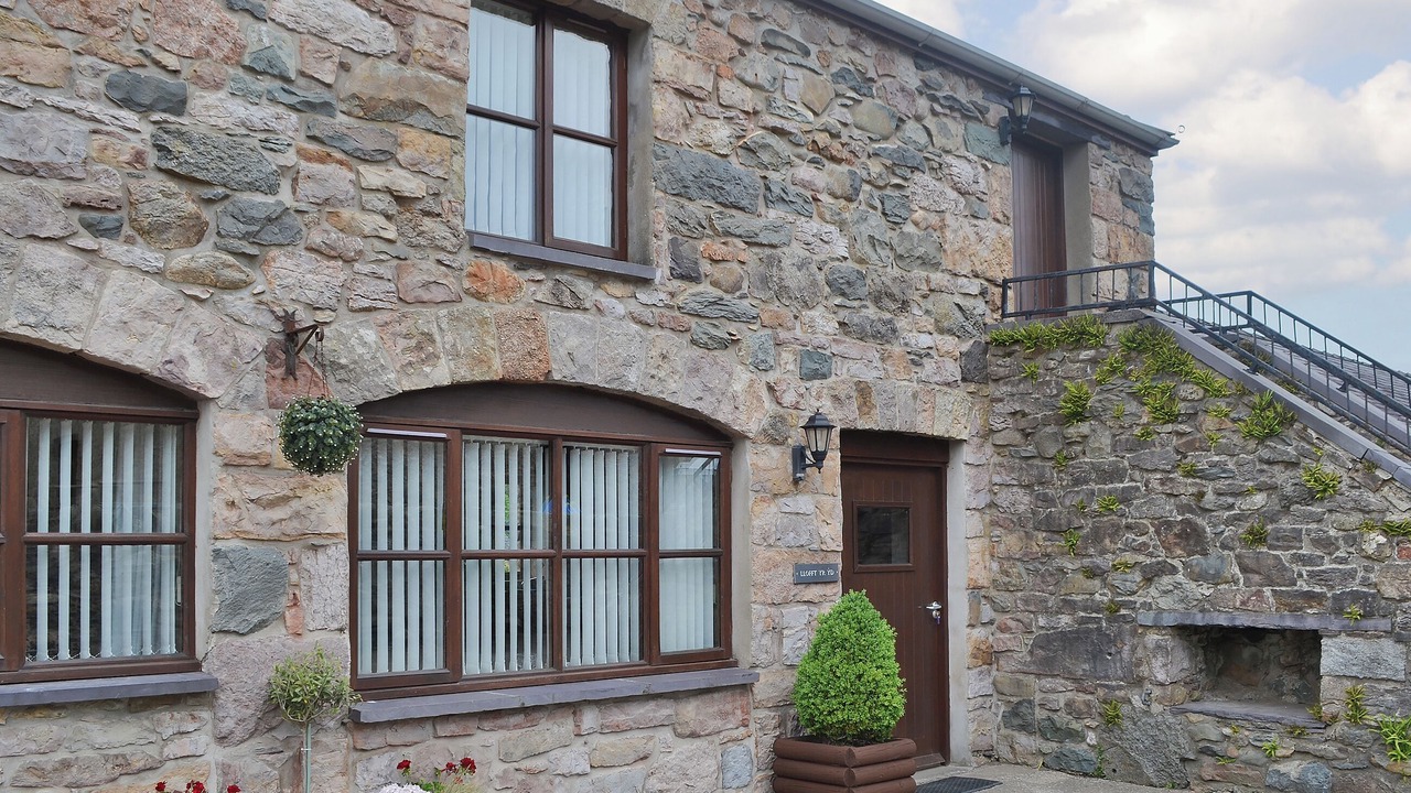 Photo of Others in Bont Newydd