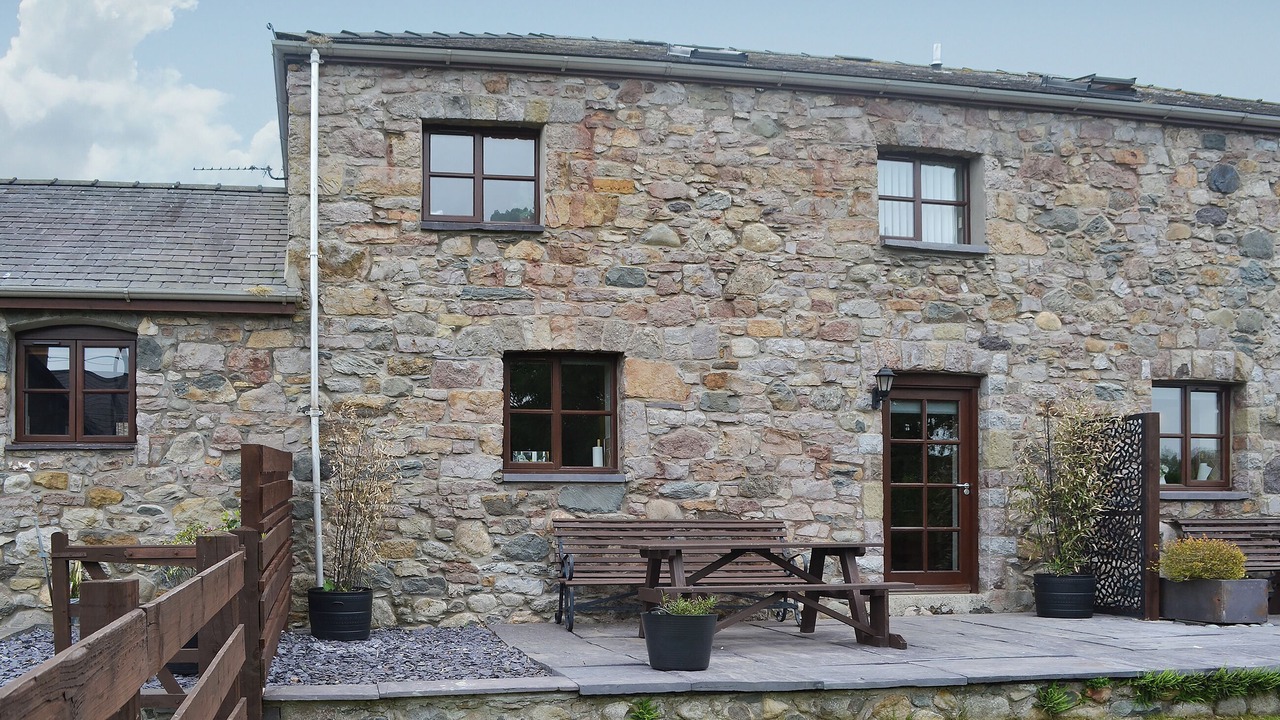 Photo of Outdoor in Bont Newydd