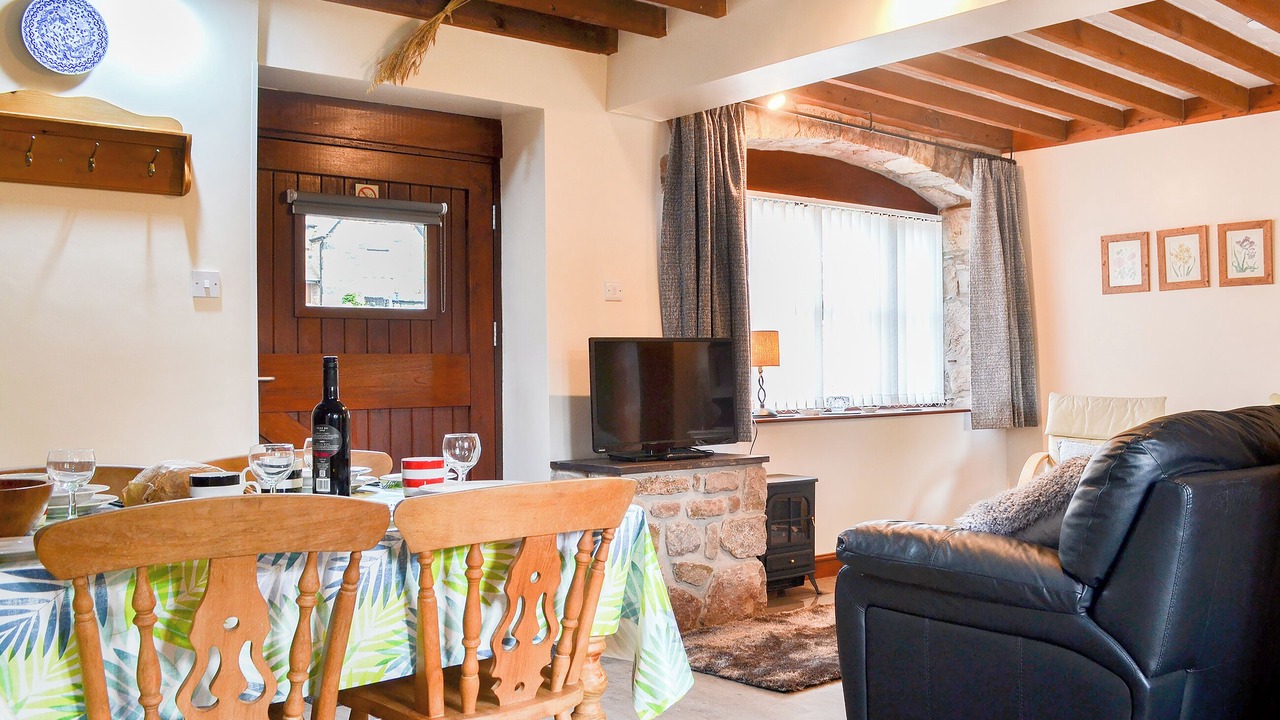 Photo of Others in Bont Newydd