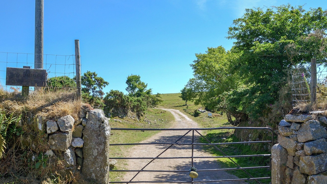 Photo of Others in Saint Breward