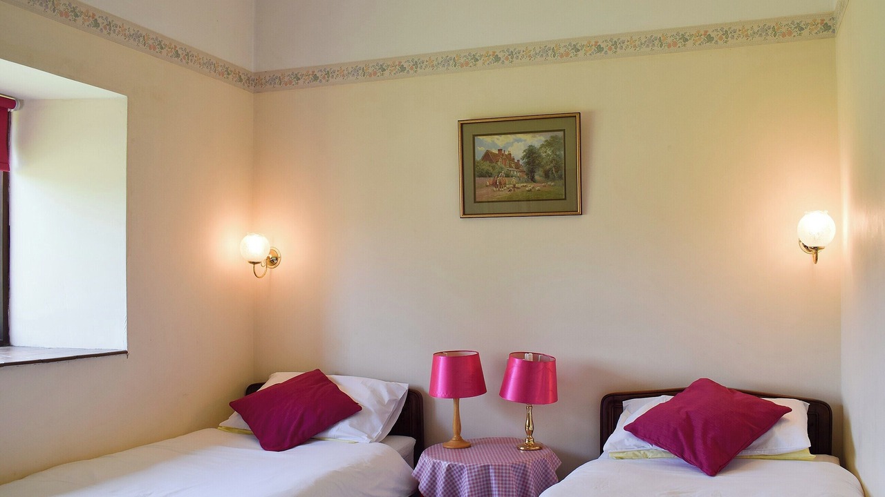 Photo of Others in Newport