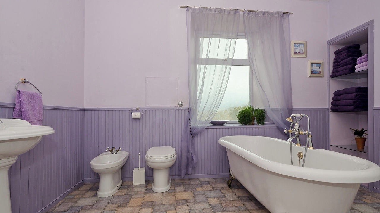 Photo of Bathroom in Port William