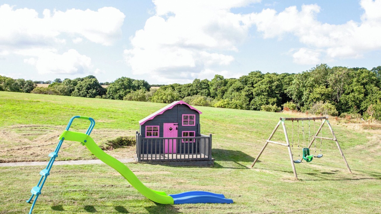 Photo of Others in Cheriton Bishop