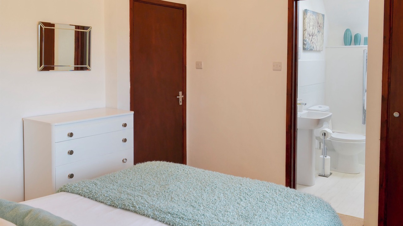 Photo of Others in Cheriton Bishop