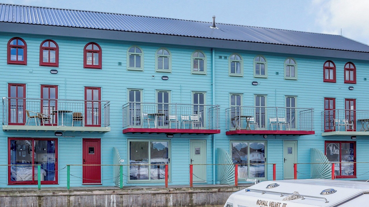 Photo of Others in Hoveton