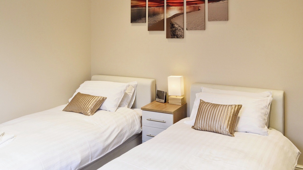 Photo of Others in Sandown