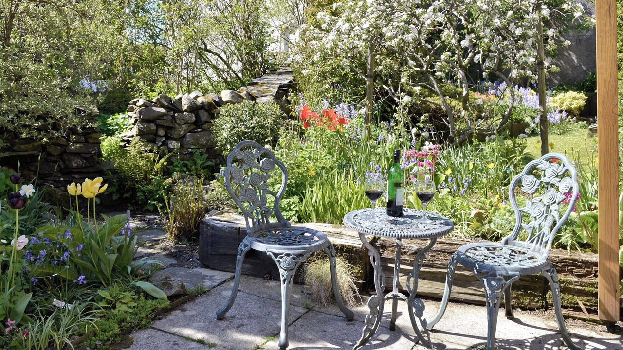 Photo of Others in Lowick