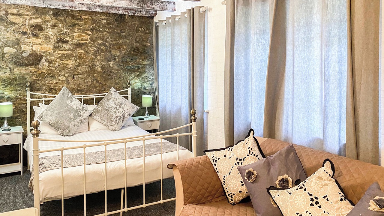 Photo of Others in Liskeard