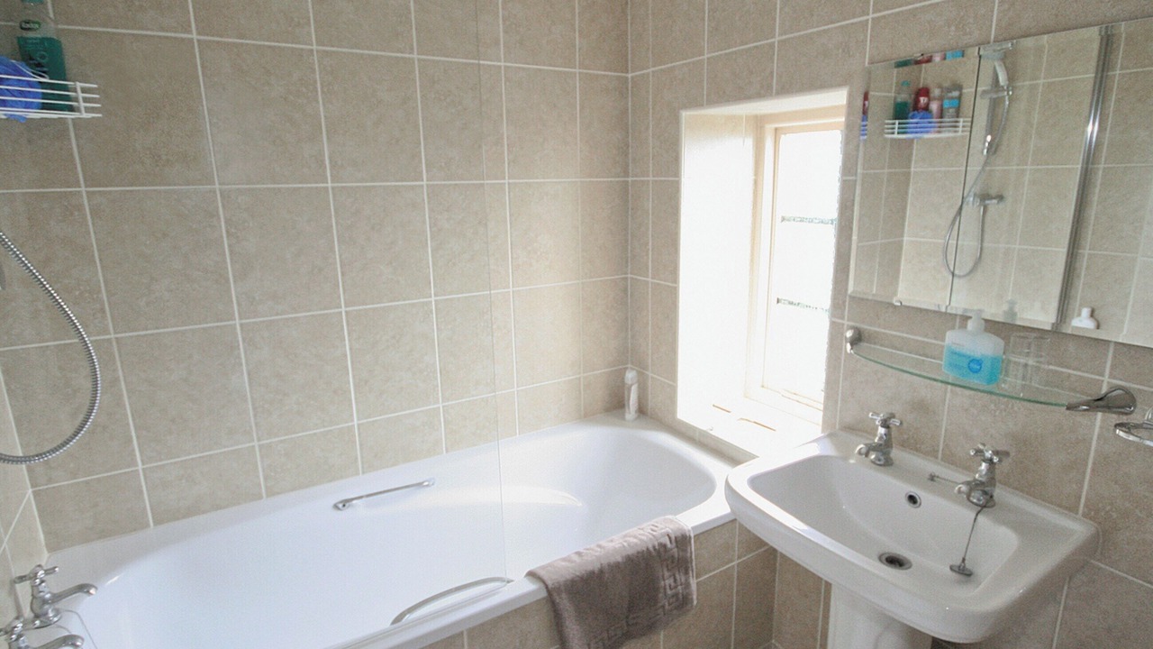 Photo of Bathroom in Two Dales