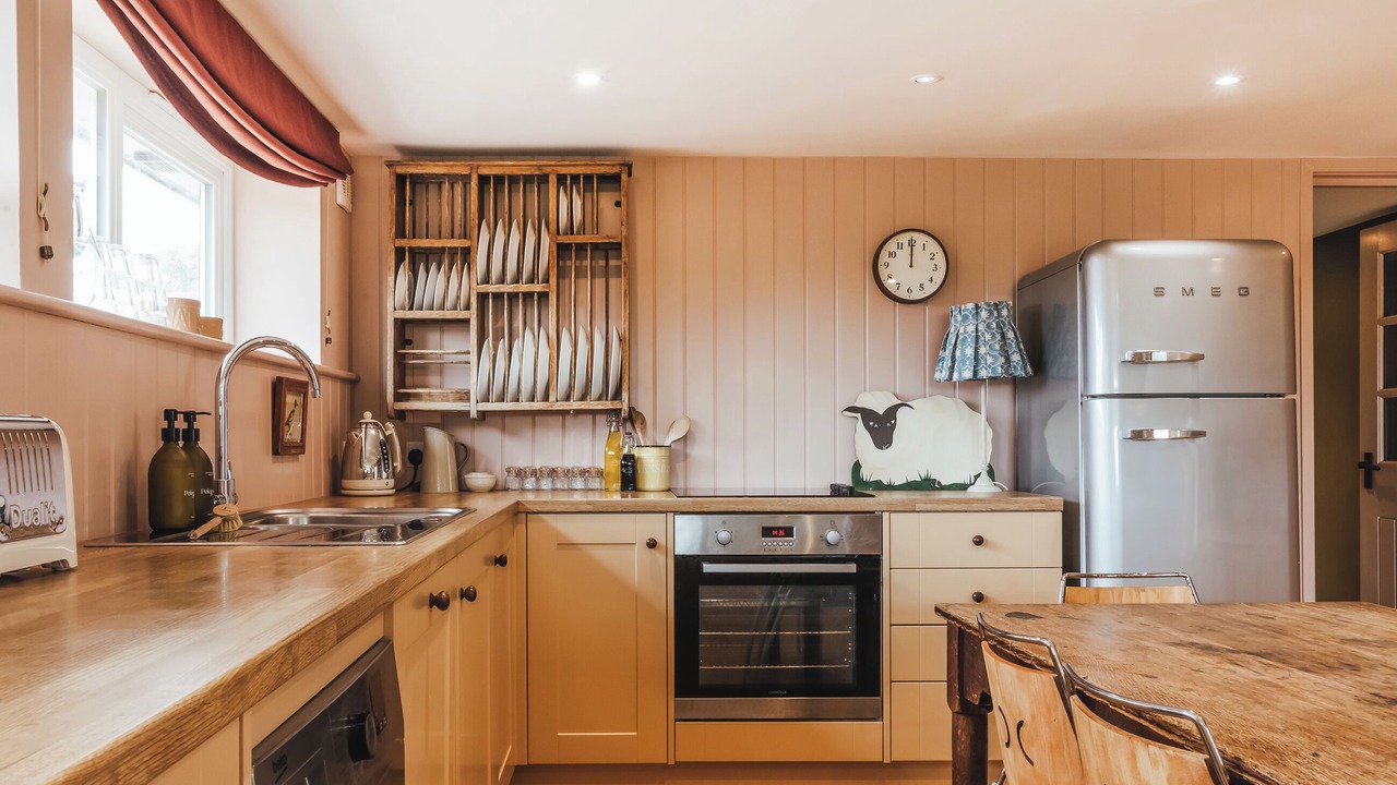 Photo of Others in Rye Foreign