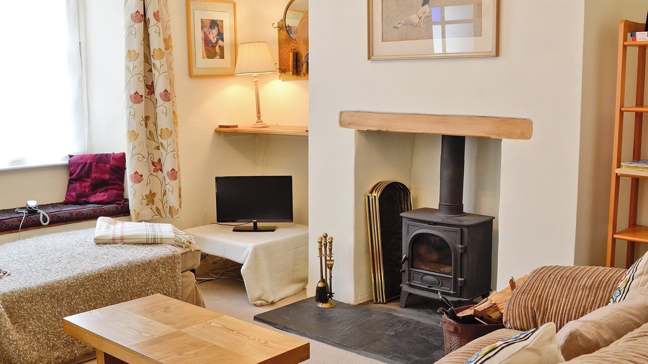 Photo of Bedroom in Calstock