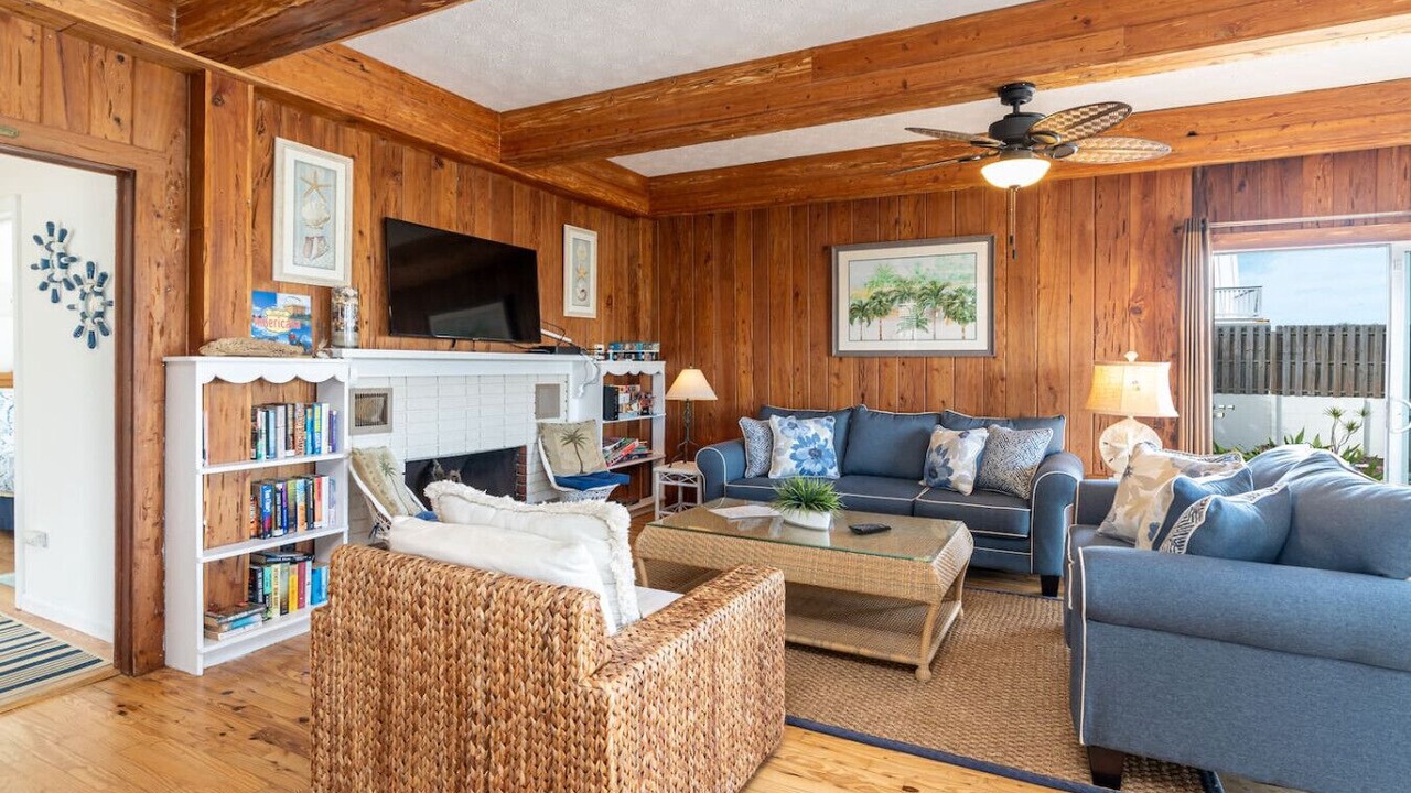 Photo of Livingroom in St. Augustine Beach