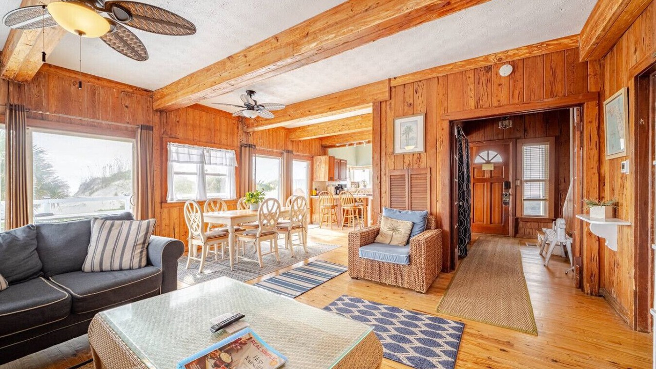 Photo of Livingroom in St. Augustine Beach