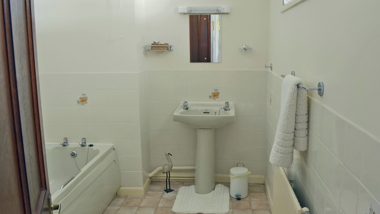 Photo of Bathroom in Axton