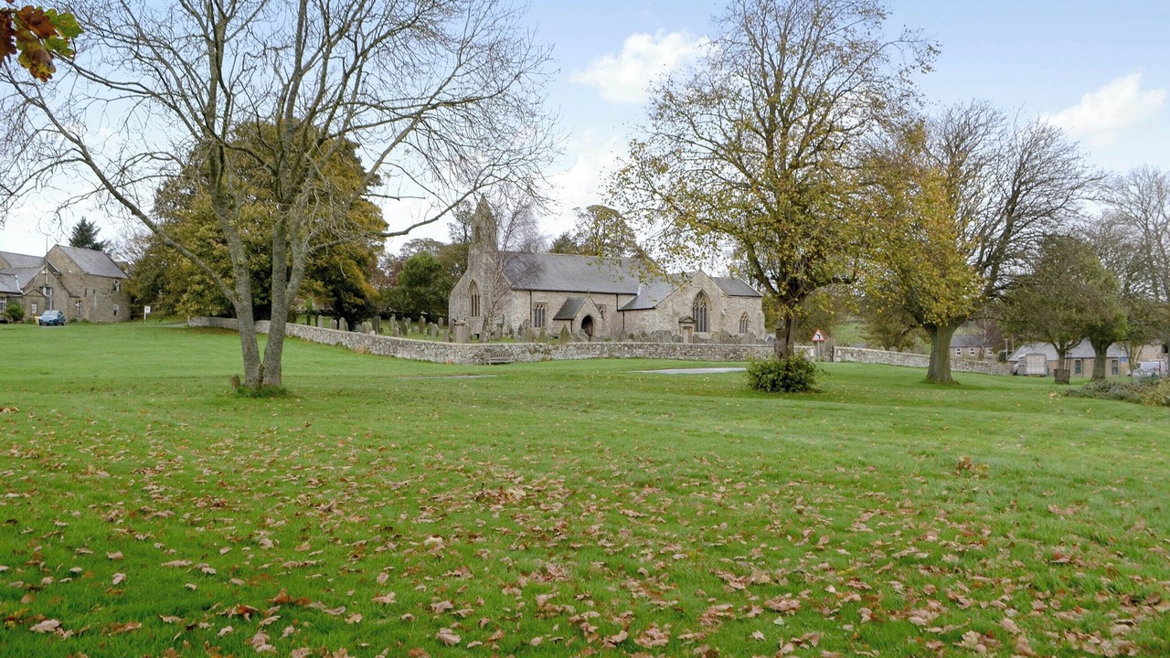 Photo of Others in Elsdon