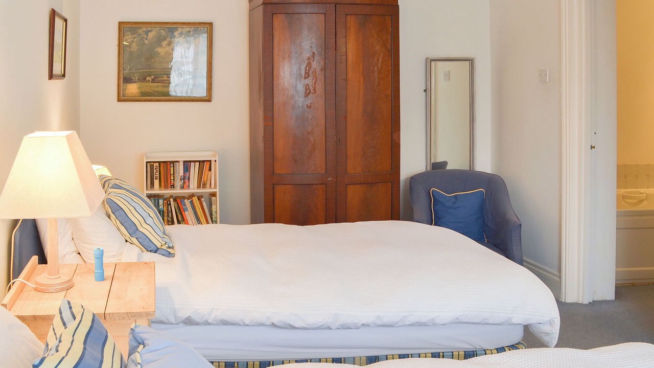 Photo of Bedroom in Noss Mayo