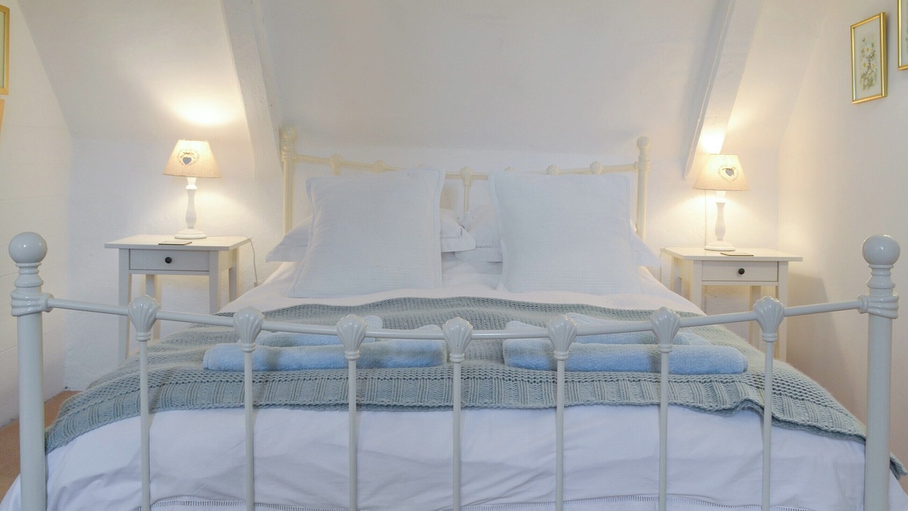 Photo of Others in Foxley