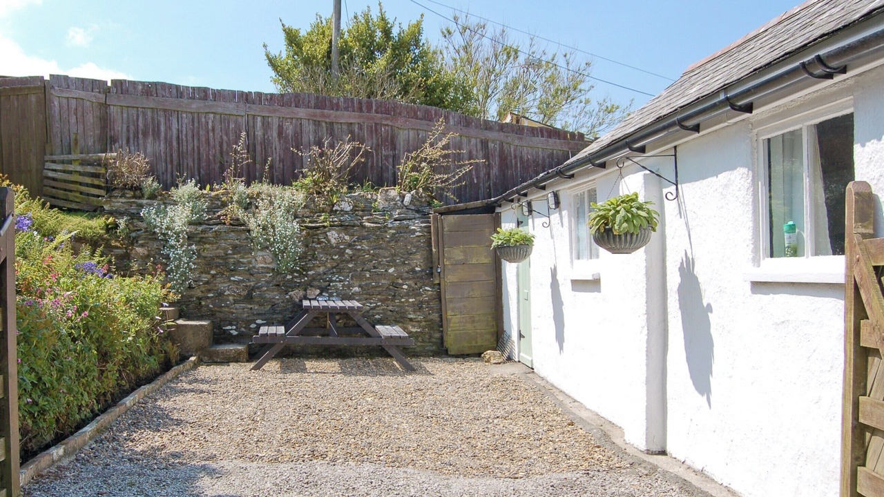 Photo of Outdoor in Tintagel