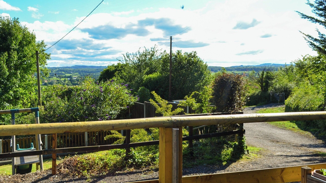 Photo of Others in Llanfair-Dyffryn-Clwyd